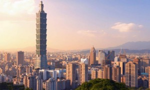 赖清德手下无人？现役台军宁愿赔款8.9亿，也不肯跟解放军掰手腕